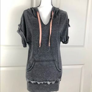 Miss Chievous Pullover Size Medium Hoodie Gray